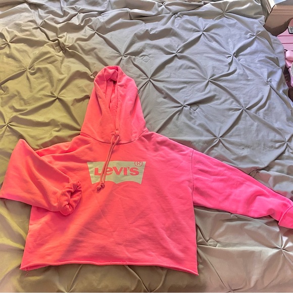 Levi’s Bright Pink Hoodie - Picture 1 of 2